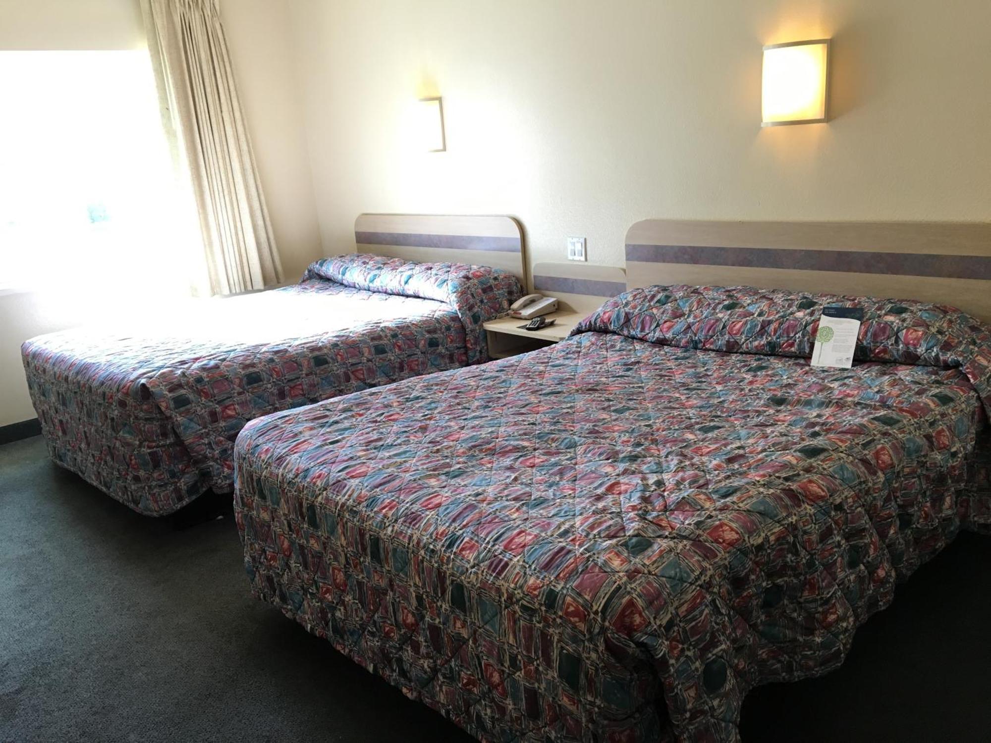 Hotel 6-portland, Or - I-5